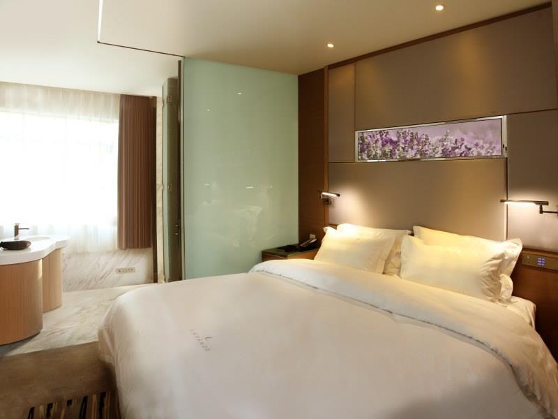Lavande Hotel Zhuhai Gongbei Port Of Entry Buitenkant foto