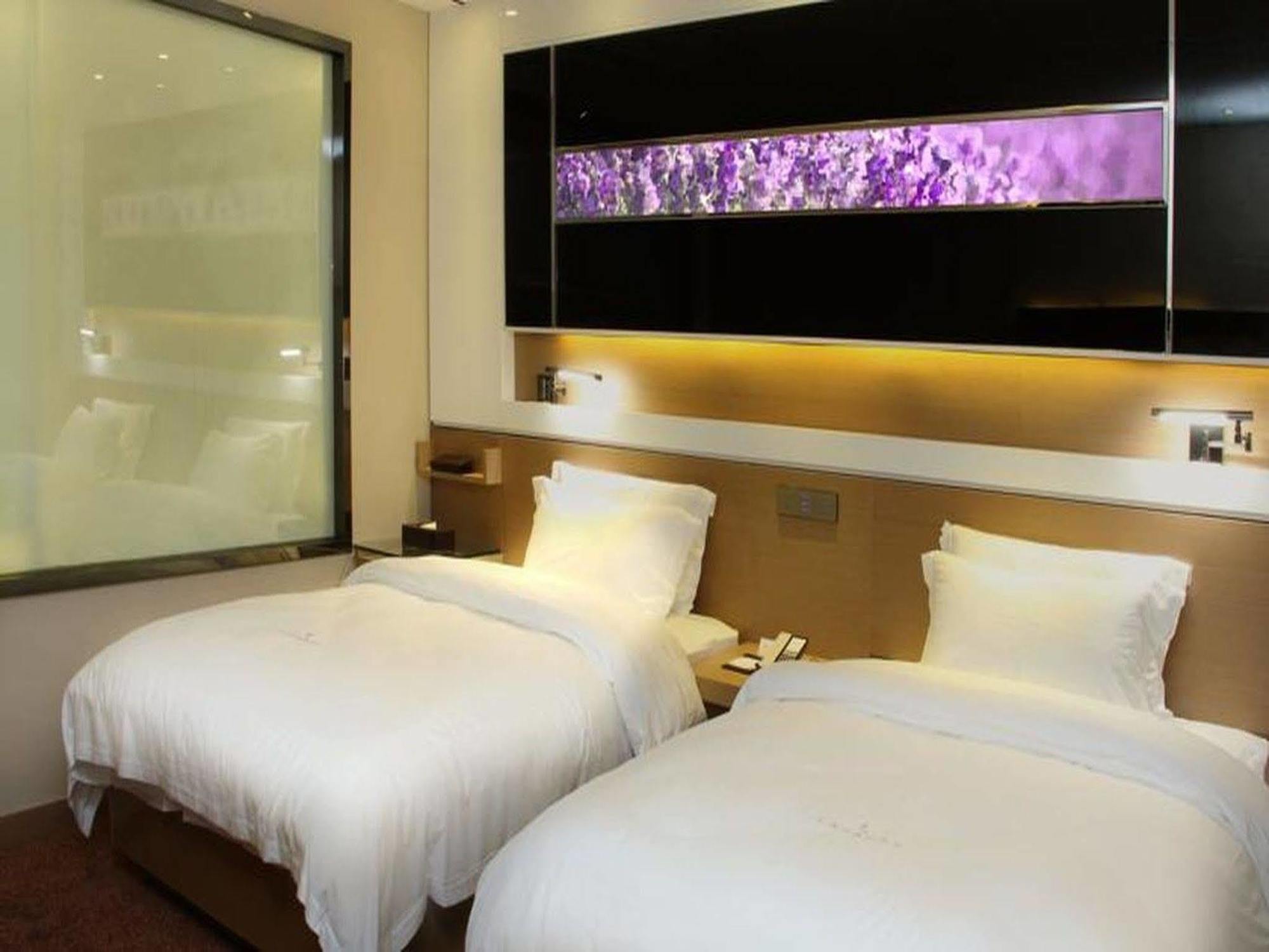 Lavande Hotel Zhuhai Gongbei Port Of Entry Buitenkant foto
